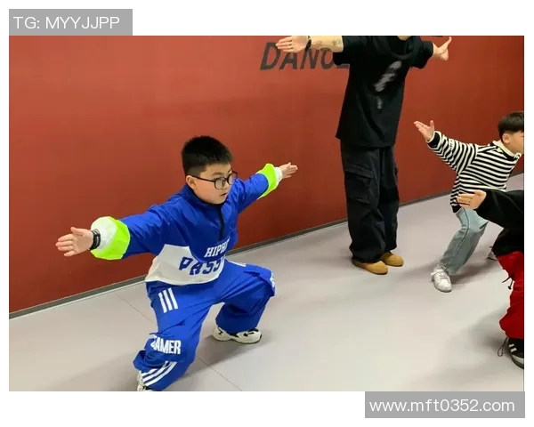 南京街舞队成员个人能力深度对比分析与发展潜力探讨