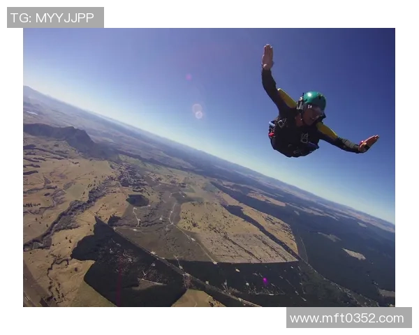 武汉攀岩队的成长历程与极限运动嘉年华的精彩瞬间