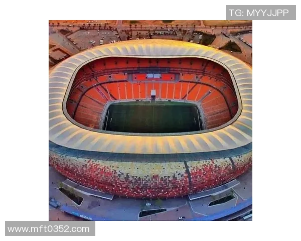 南非足球果的魅力与挑战：探索这项运动在南非的独特发展历程与未来前景